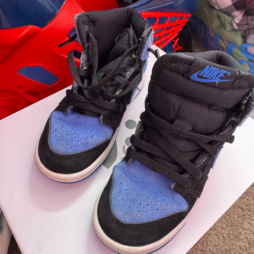 Nike Black and Blue High-Tops